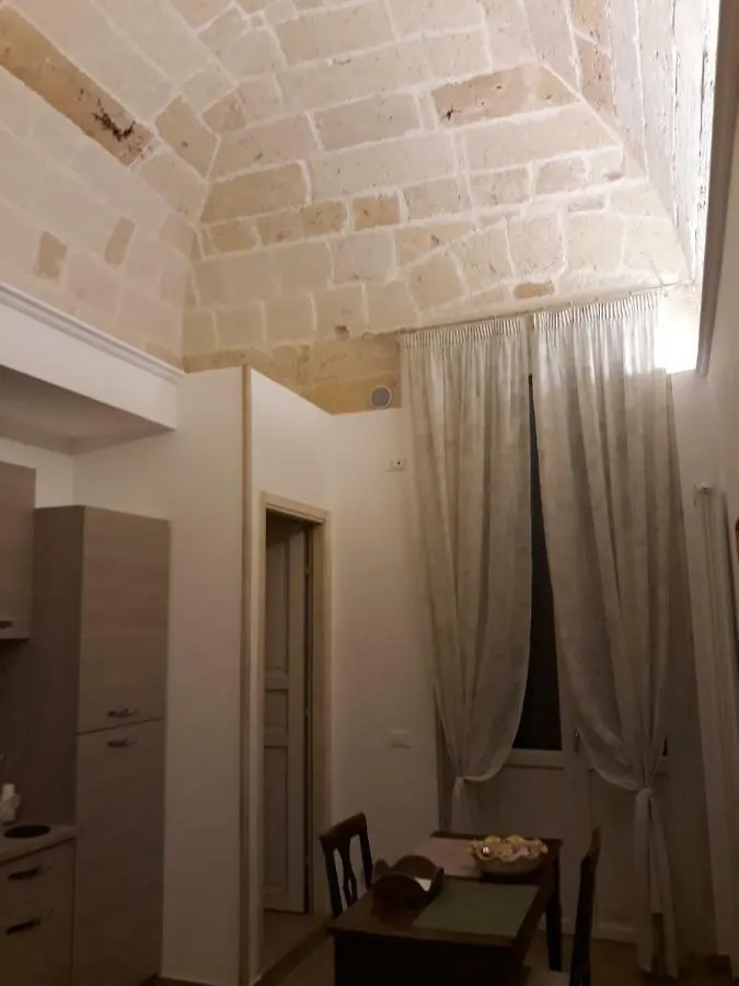 Oikos Atena Lecce Bed & Breakfast
