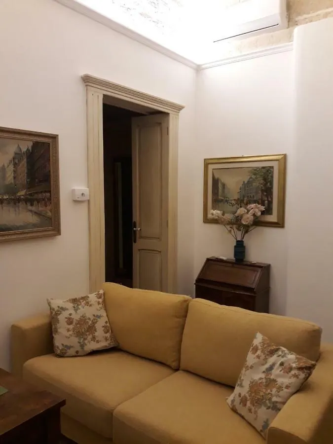 Oikos Atena Lecce 3*,  Italy